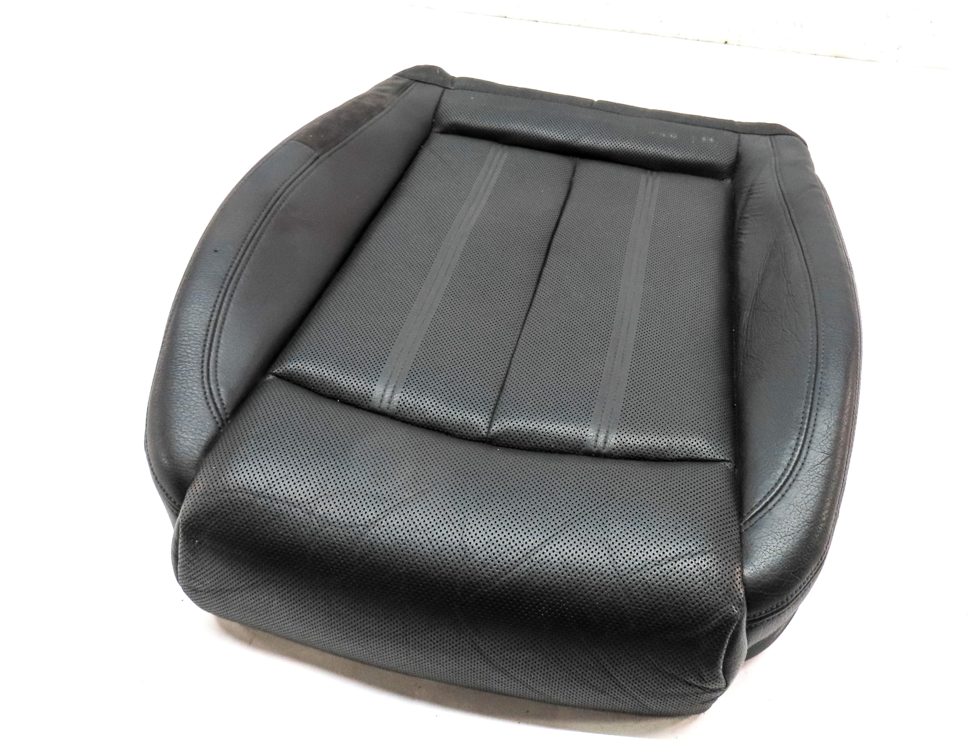 2017 AUDI A6 (C7 4G) FRONT LEFT DRIVER LOWER HEATED MEMORY SEAT CUSHION (BLACK) — exact item pictured